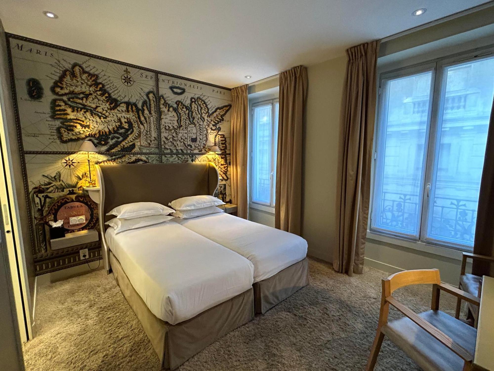 Hotel Du Continent Parigi